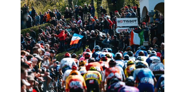 Uitdagingen en triomfen, de strijd om warm te blijven tijdens de Ronde van Wallonië 2024